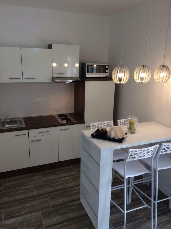 Bdm Apartment Drage Exteriér fotografie